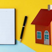 House and notepad